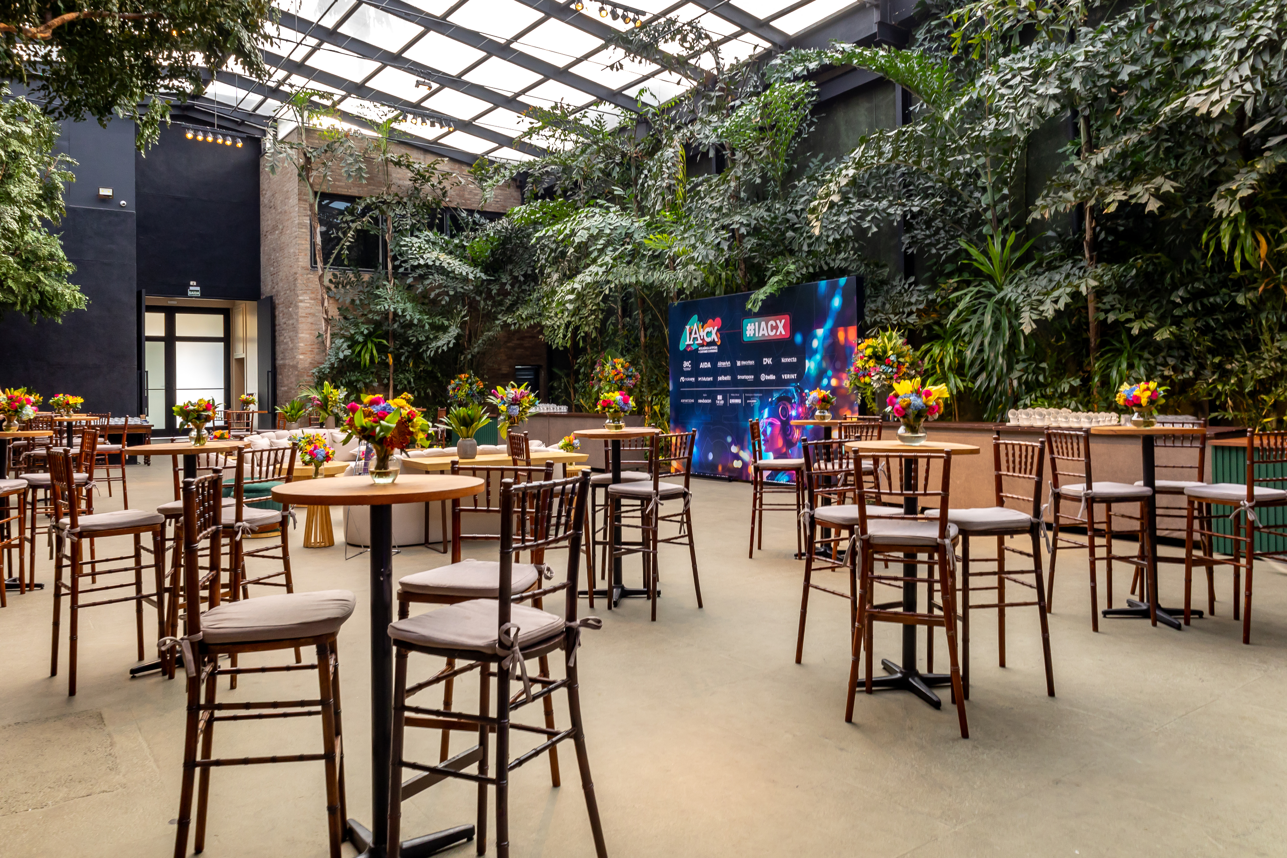 Evento corporativo realizado no espaço Bisutti Contemporâneo 8076