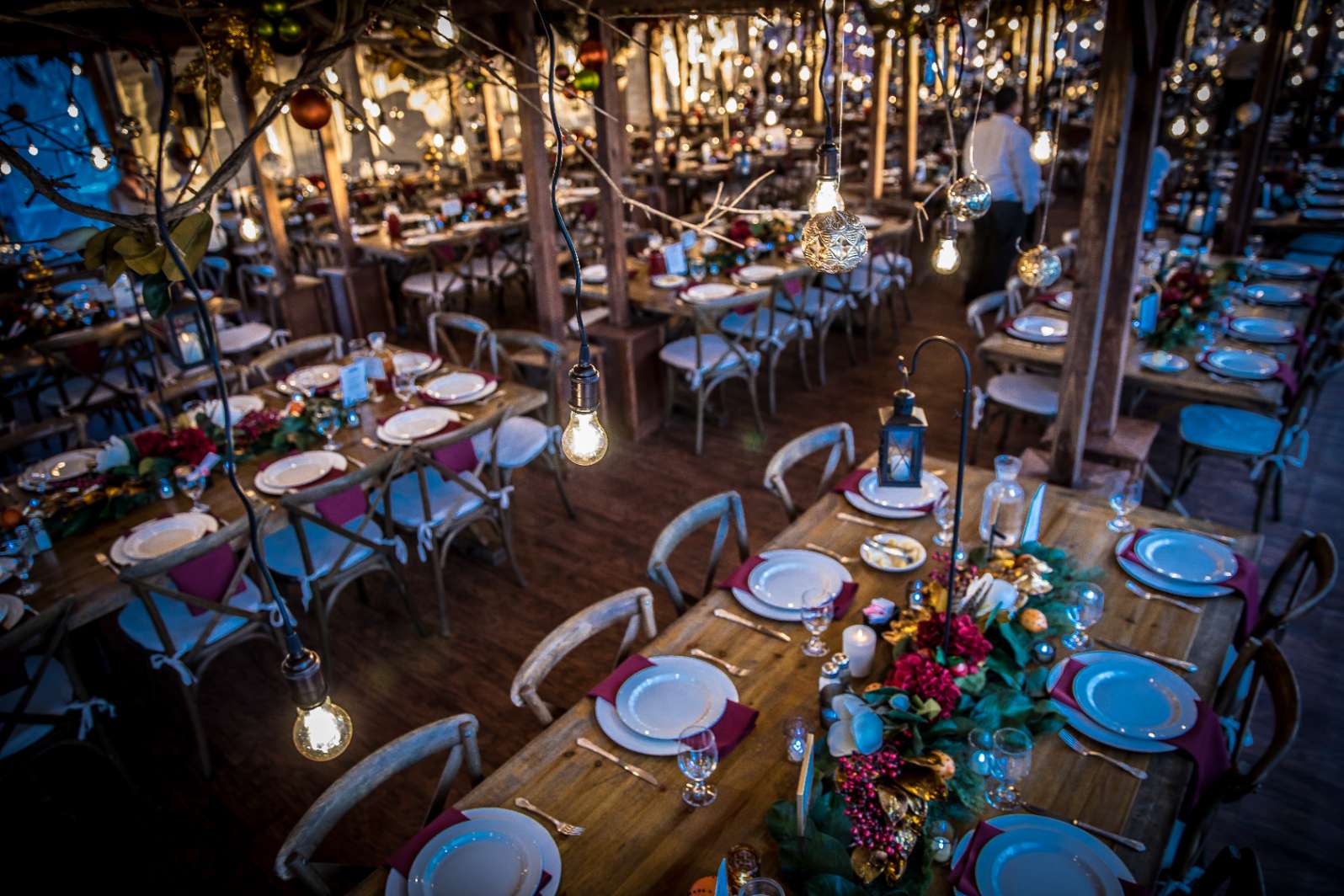 Evening dinner event at James B. Beam Distilling Co., which hosts events up to 200 guests.