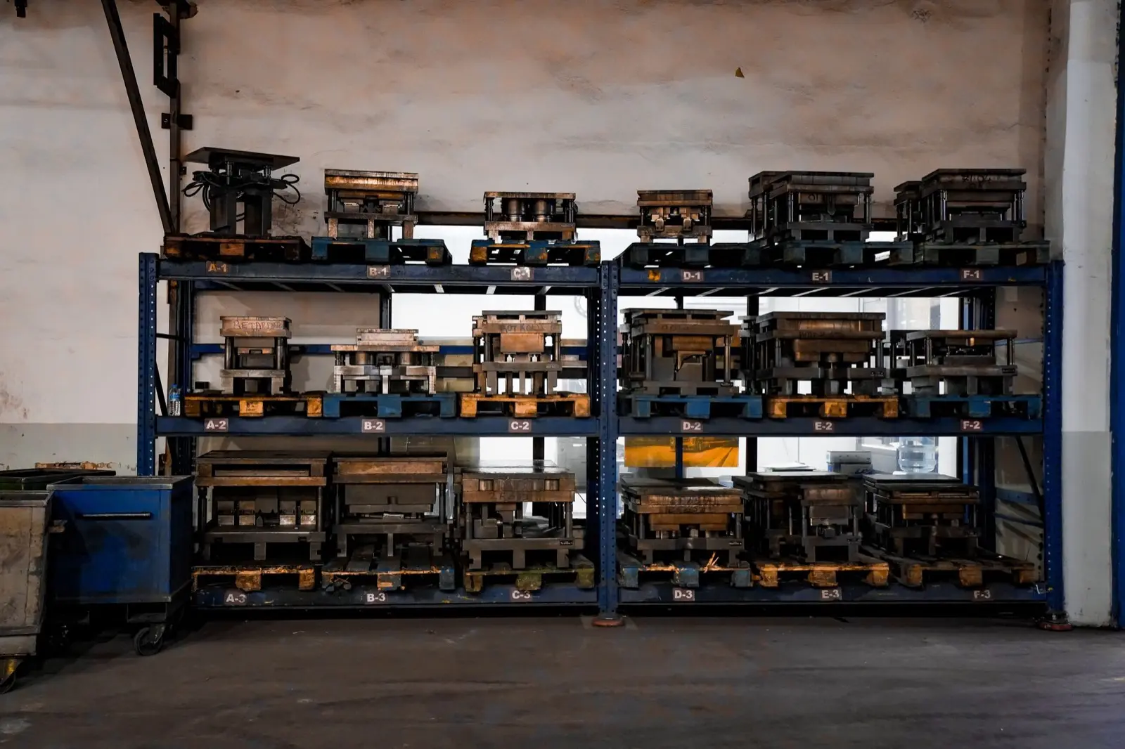 Metal casting dies and valve-body castings in a foundry setting